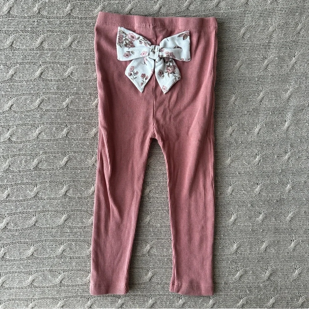 EUC Nicole Miller Baby Girl 3pc Quilted Jacket Set, Dusty Rose Bows, 24 Months
